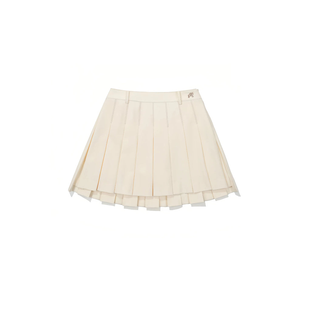 Malbon women golf skort front view with built-in shorts