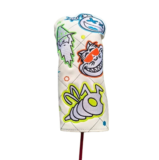 White Six-Star Mage golf driver headcover with wizard hat, owl and magic wand embroidery, compatible with driver clubs for stylish and protective use.