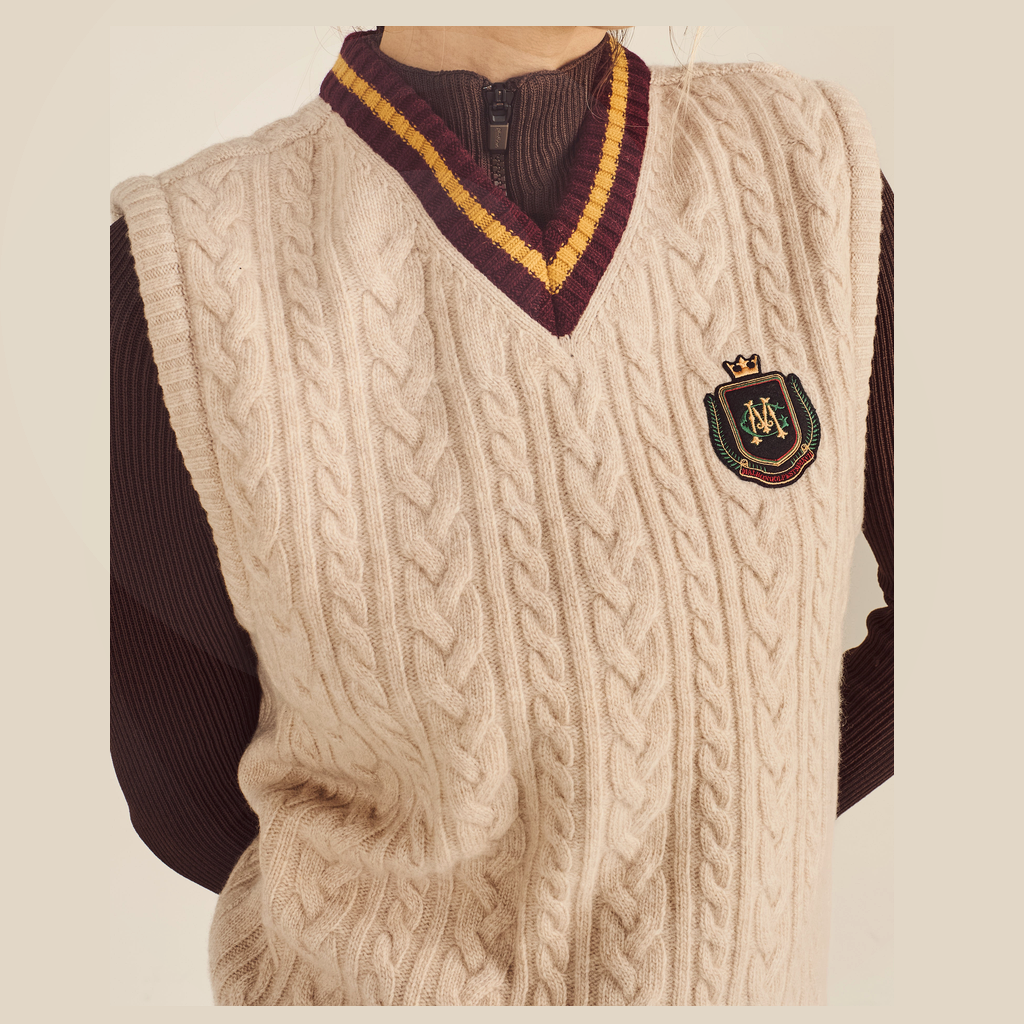 Malbon Malbon Preserve Sweater Vest beige model image 2